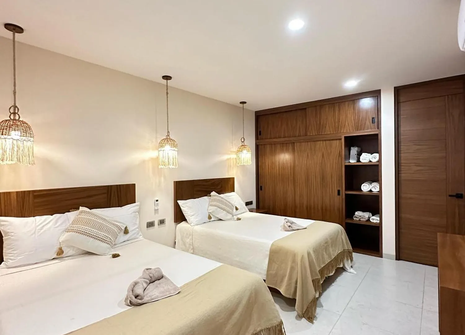 아파트 Hermoso Departamento En 툴룸